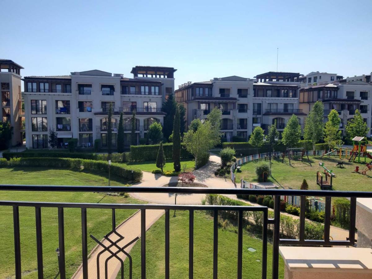 Green Life Private Apartments Созополь Экстерьер фото