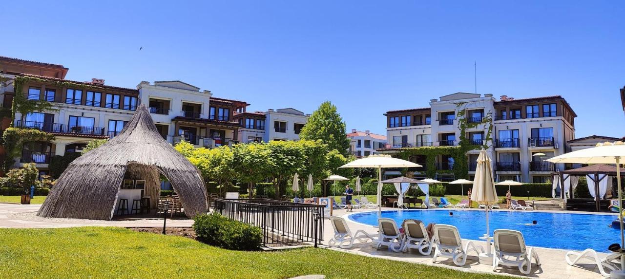 Green Life Private Apartments Созополь Экстерьер фото