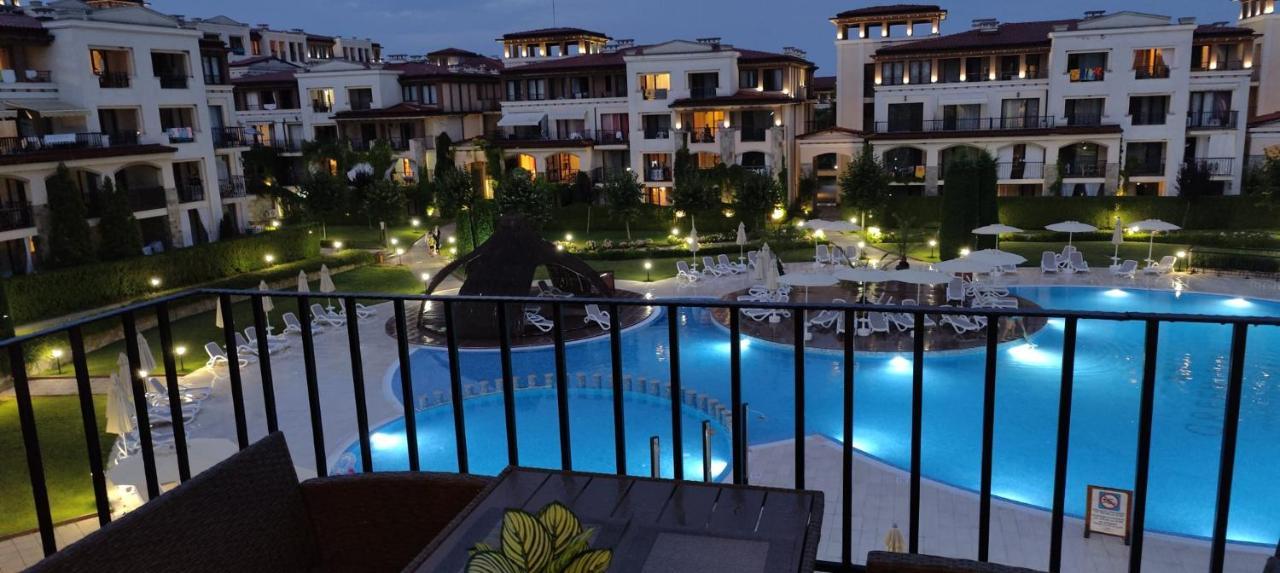 Green Life Private Apartments Созополь Экстерьер фото