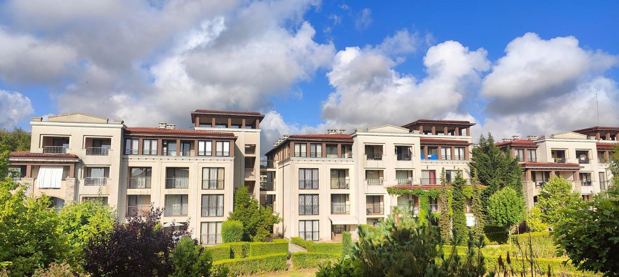 Green Life Private Apartments Созополь Экстерьер фото