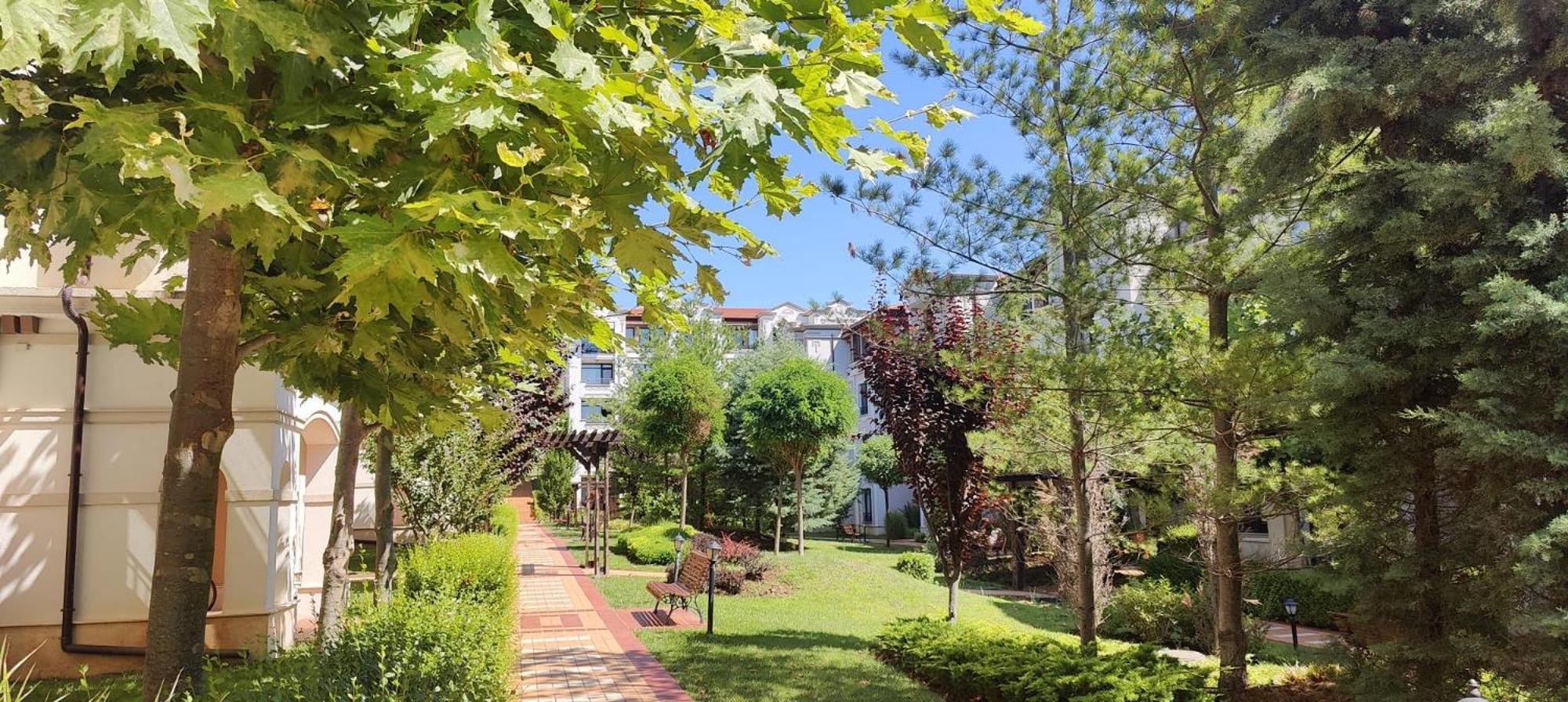 Green Life Private Apartments Созополь Экстерьер фото