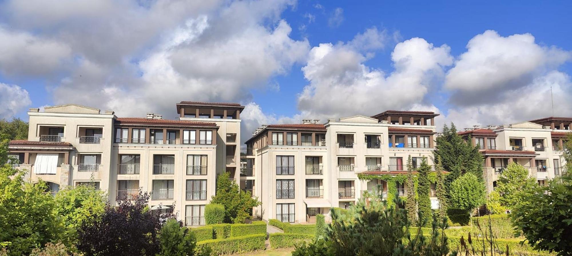 Green Life Private Apartments Созополь Экстерьер фото